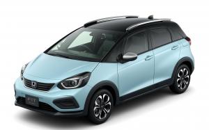 Honda Fit e:HEV Crosstar 2020 года (JP)